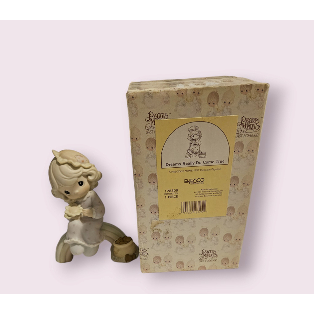 Precious Moments Figurine Dreams Really Do Come True White Gold (Vintage)